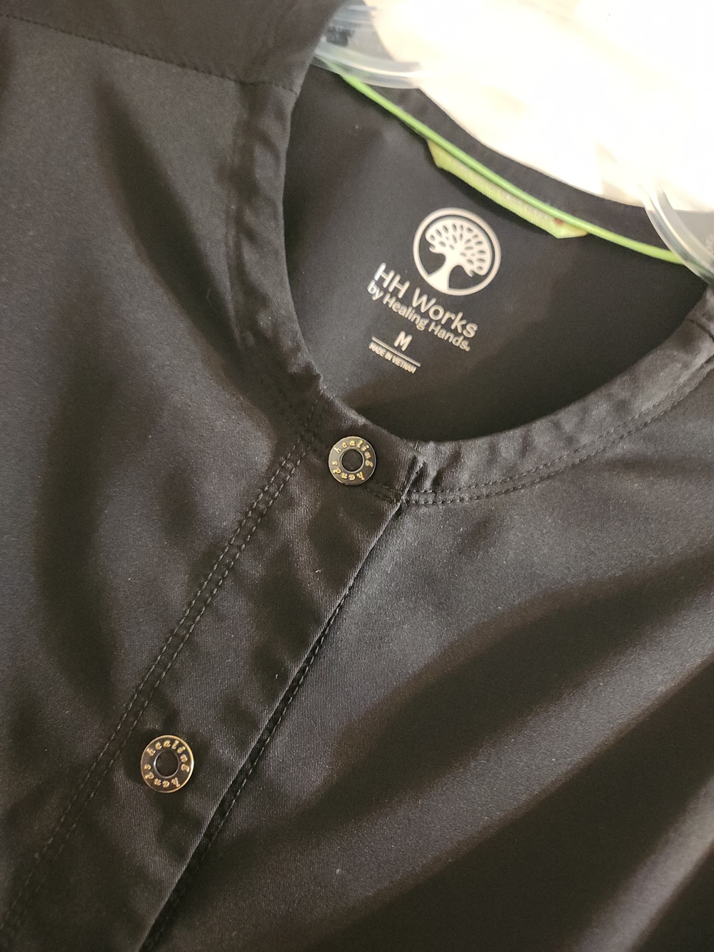 Healing Hands Works- Scrub Jacket w/ Button Snaps. Black Medium - Picture 2 of 9